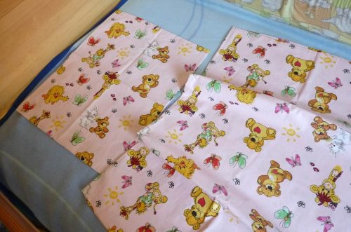 Macis-zsiráfos rózsaszín ágyneműhuzat (90x130 + 40x50 cm)