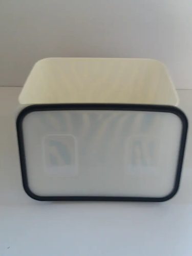 Mindennapi szögletes/ Zebramintás (4,6 l) - Tupperware