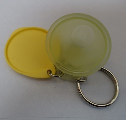 Tupperware kulcstartó, Magas sárga tál forma
